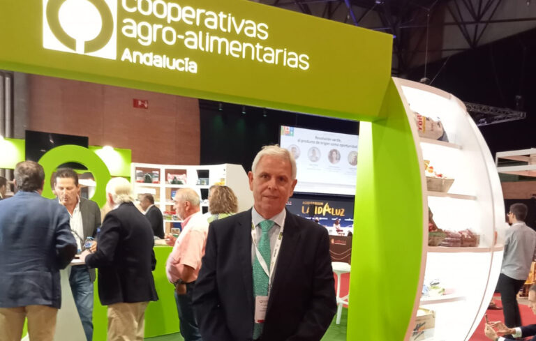 Productos de las cooperativas granadinas se exponen en Auténtica Premium Food Fest en Sevilla