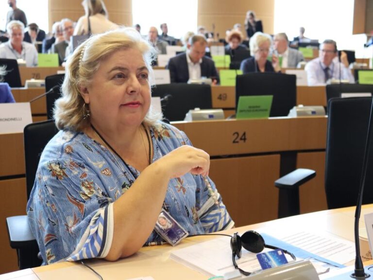El Parlamento Europeo da un paso más para amortiguar los efectos del Reglamento de fitosanitarios