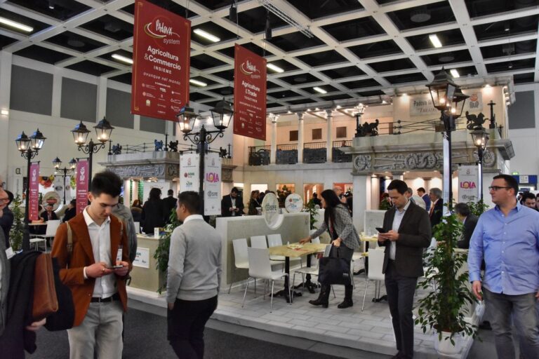 Granada exhibe la calidad de sus frutas y hortalizas a partir de este miércoles en Fruit Logistica