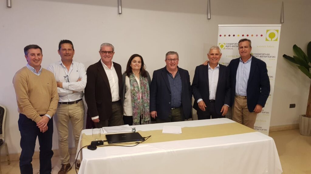 El Consejo Sectorial de Frutas y Hortalizas de Cooperativas Agroalimentarias de España reelige presidente al almeriense Juan Antonio González