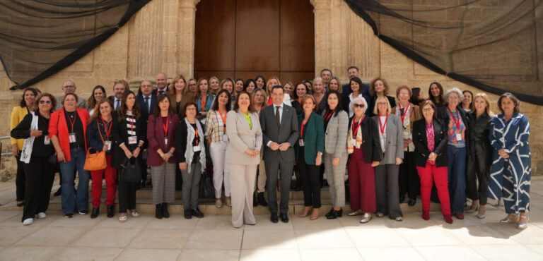 Andalucía aprueba el proyecto de Ley del Estatuto de las Mujeres Rurales y del Mar