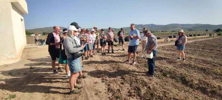 20 agricultores de Nueva Zelanda  conocen la calidad del espárrago con IGP Espárrago de Huétor Tájar