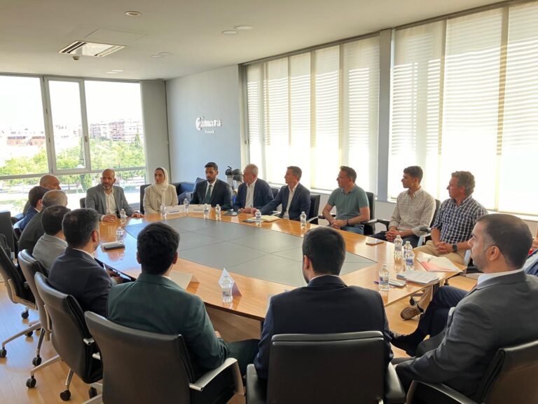 Encuentro en la Cámara de Comercio con una misión comercial de Emiratos Árabes Unidos