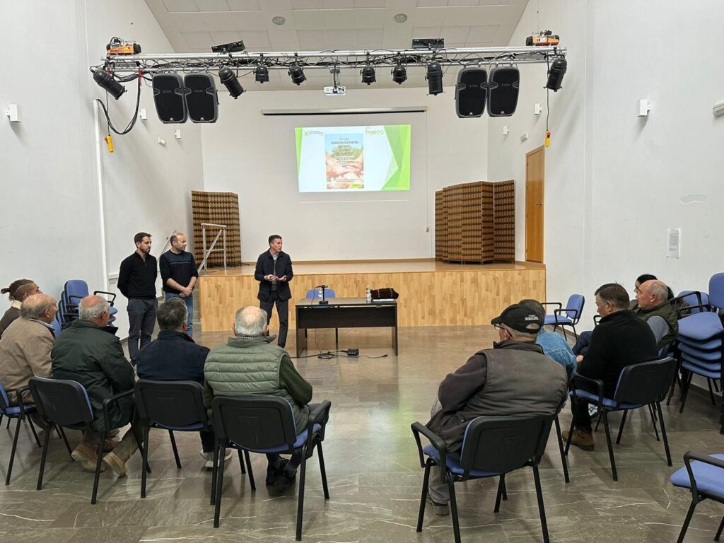 Jornada sobre asociacionismo agrario en Gor