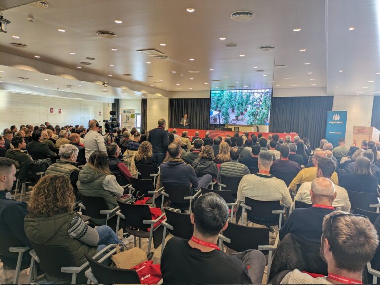 La Palma acoge el 2º Congreso Agricultura con Propósito, dedicado al tomate