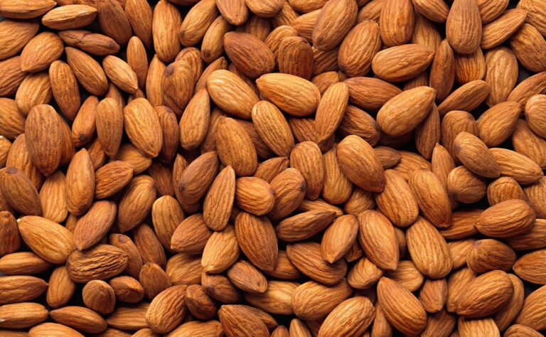 El Gobierno amplía a 11 nuevas comarcas en Andalucía la posibilidad de que los productores de frutos secos reciban una ayuda asociada de la PAC